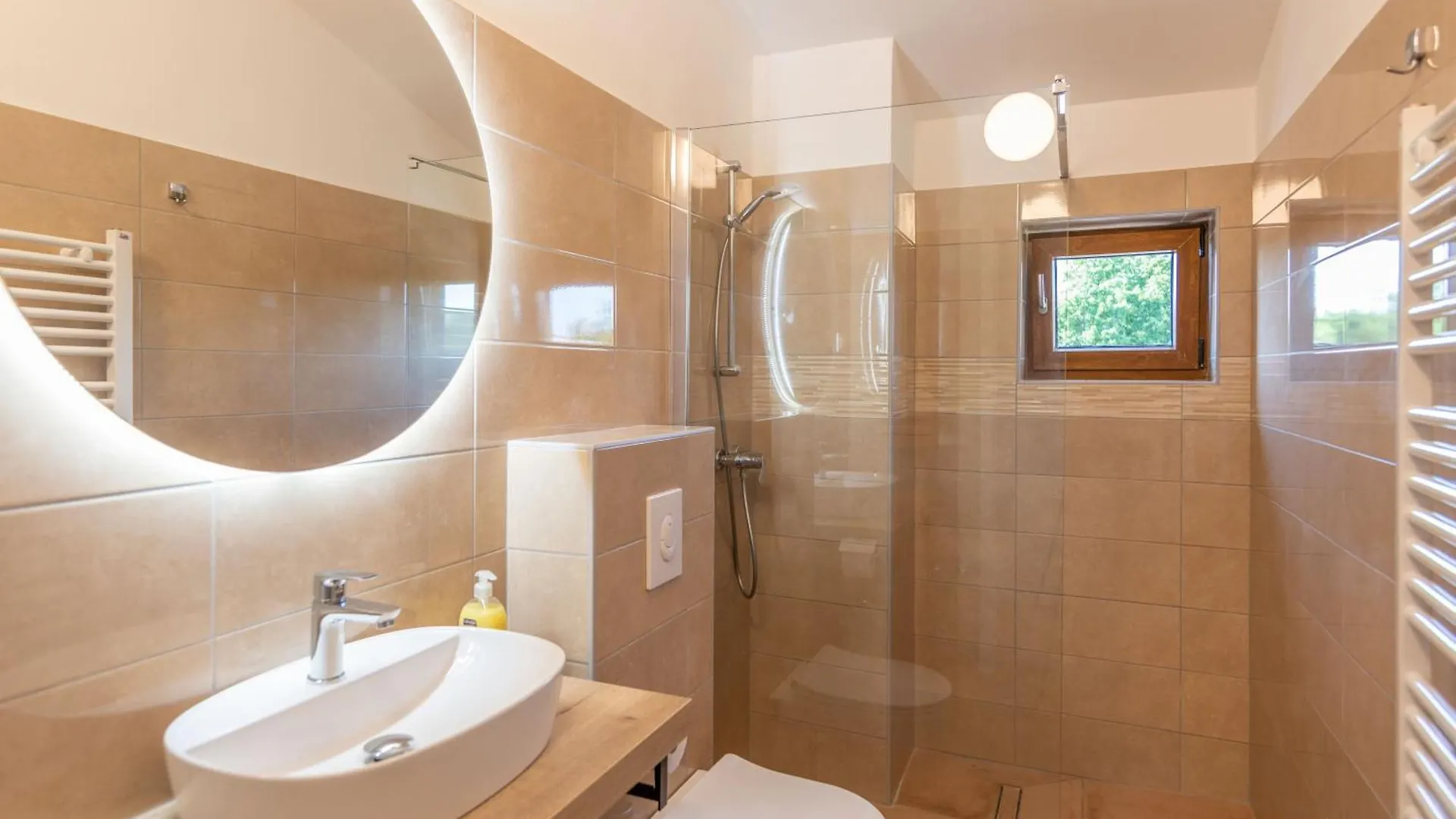 Villa Biba, A Seaside Hideaway With A Pool Ubasico クロアチア