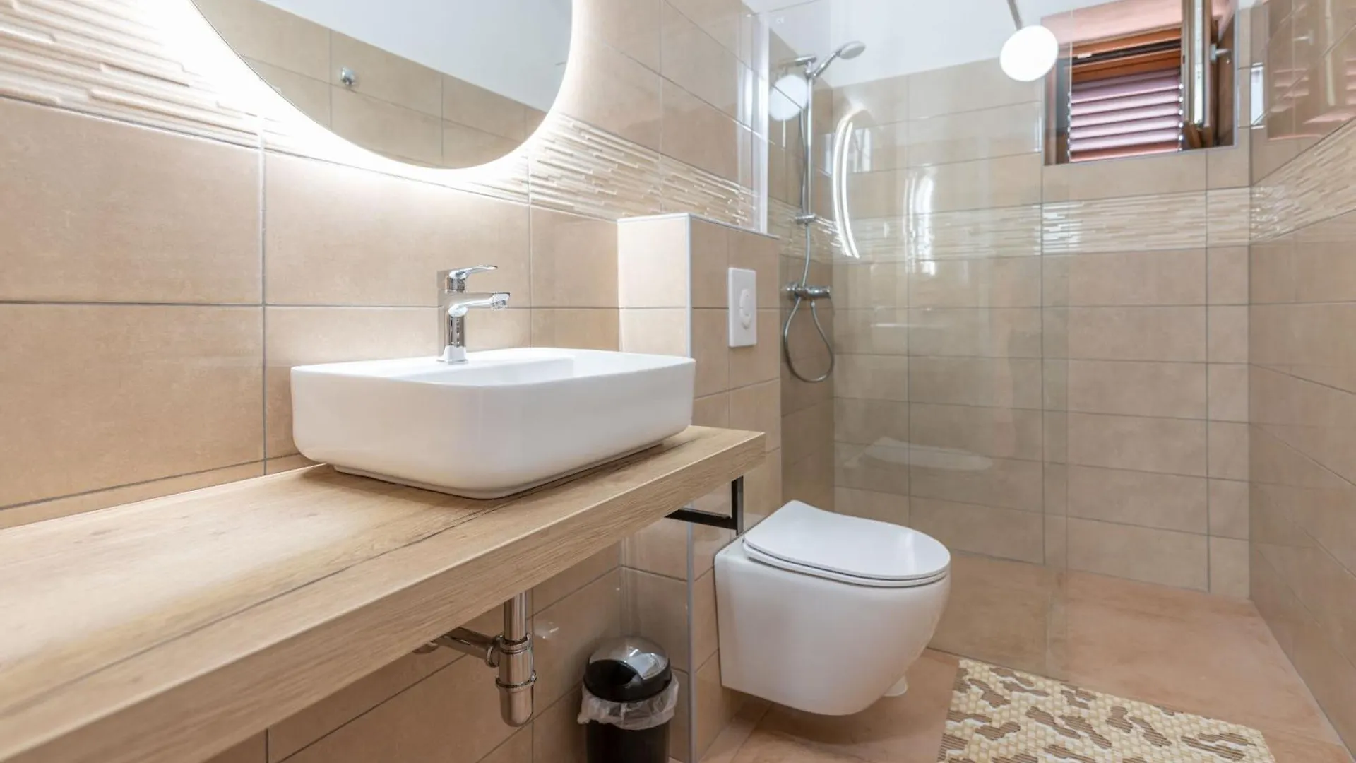 Дом отдыха Villa Biba, A Seaside Hideaway With A Pool Ubasico